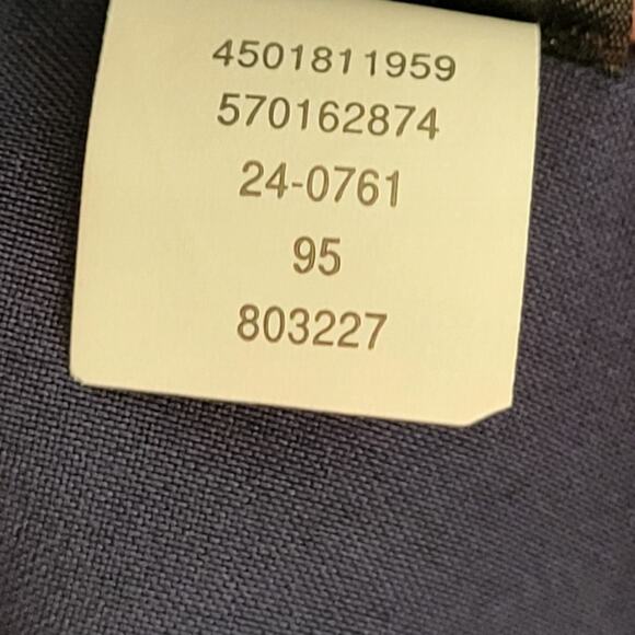 White House Black Market Open-Front Vest - Picture 8 of 9